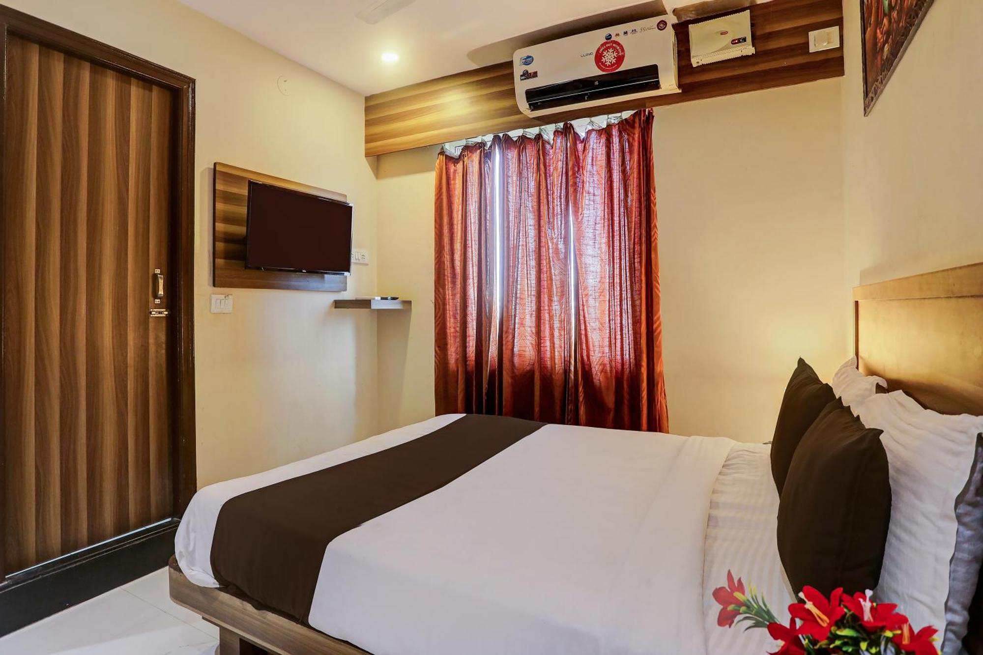 Super Hotel O Vaishnavi Inn ไฮเดอราบัด ภายนอก รูปภาพ