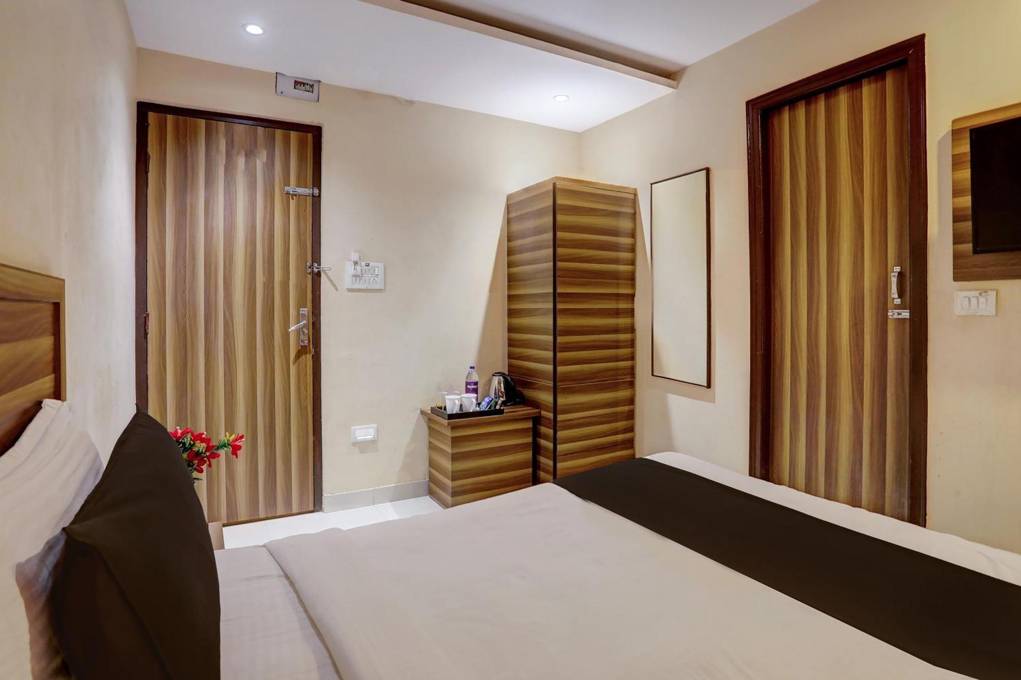 Super Hotel O Vaishnavi Inn ไฮเดอราบัด ภายนอก รูปภาพ