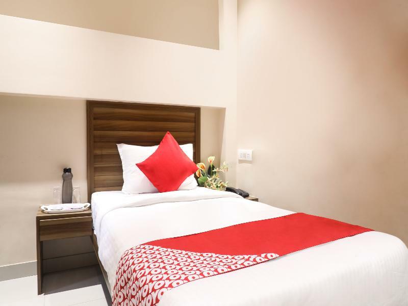 Super Hotel O Vaishnavi Inn ไฮเดอราบัด ภายนอก รูปภาพ